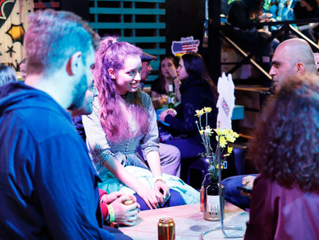 Sumérgete en un Mundo de Voces: Descubre los Idiomas que te Esperan en Gringo Tuesdays