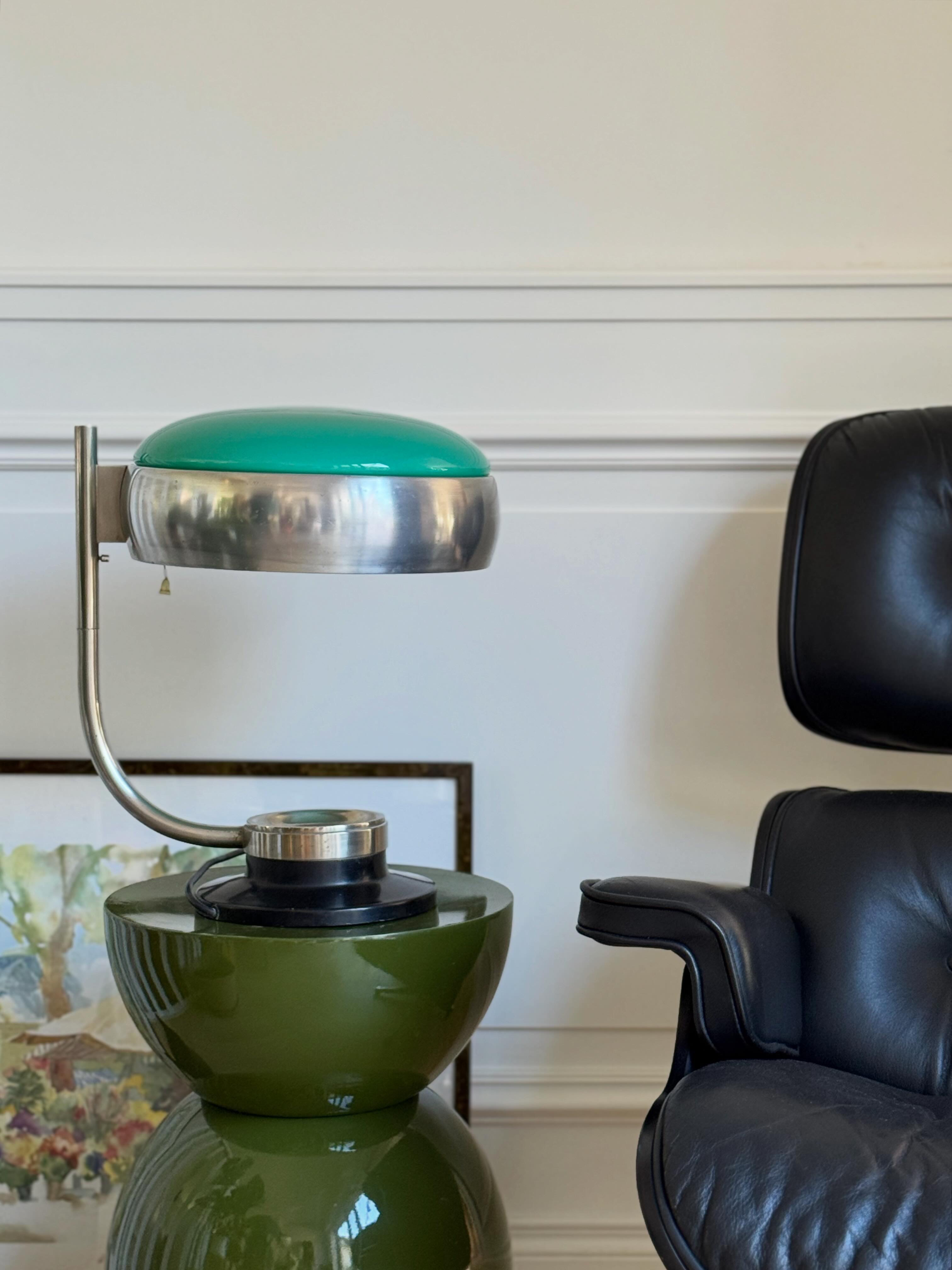 Lampe de table Oscar Torlasco pour Lumi Milano modèle « 729 »