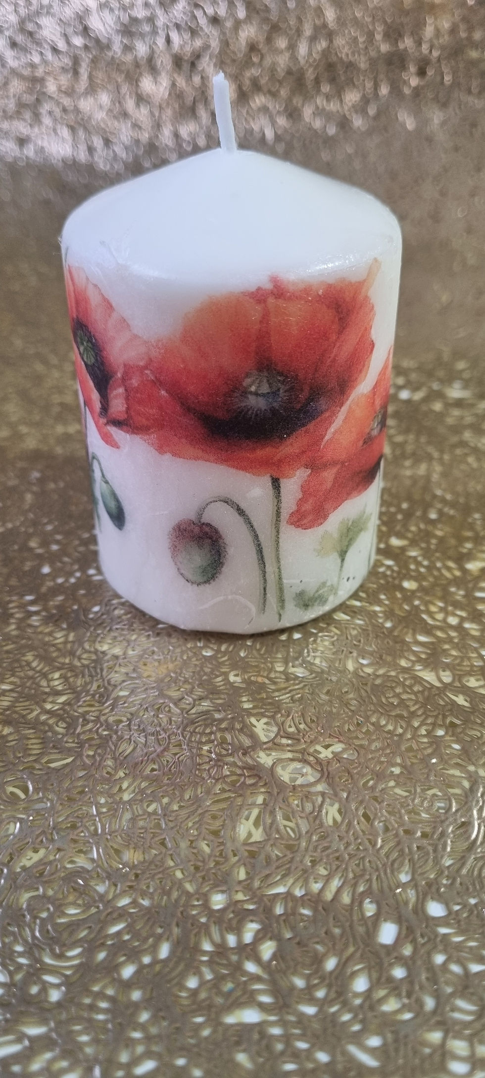 תמונה ממוזערת: Mini pillar decoupage candles