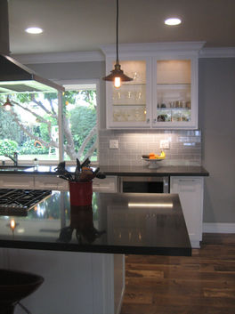 Kitchen entertaining