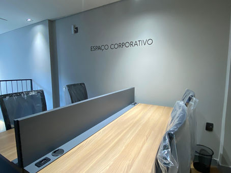 Impacto da troca de experiências e diversidade profissional em escritórios compartilhados