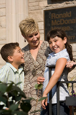 273768RMHCFriendsFamilyChicagoILU1R2.JPG