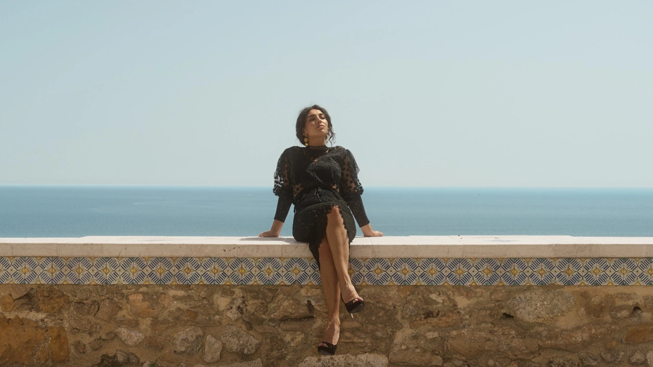 Dolce & Gabbana Fashion spec ad 2023. Summer. Directed and produced by Alessandro Montalbano, cinematography by Arturs Sulbergs / Artūrs Šulbergs. Shot in Sicily.
Thumbnail: Fashion commercial, spec ad for Dolce & Gabbana. Shot in Sicily. Directed by Alessandro Montalbano.