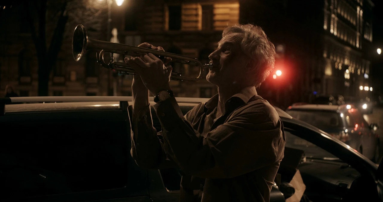 Directed by Rudolfs Mikelsons / Rudolf Ming. DOP Arturs Sulbergs / Artūrs Šulbergs. Starring Ģirts Krūmiņš. An Incident with Citizen Zarins (2021). Made in Latvian Academy of Culture, LKA. 