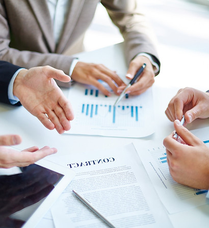 Business%20Partners%20at%20Work_edited.j