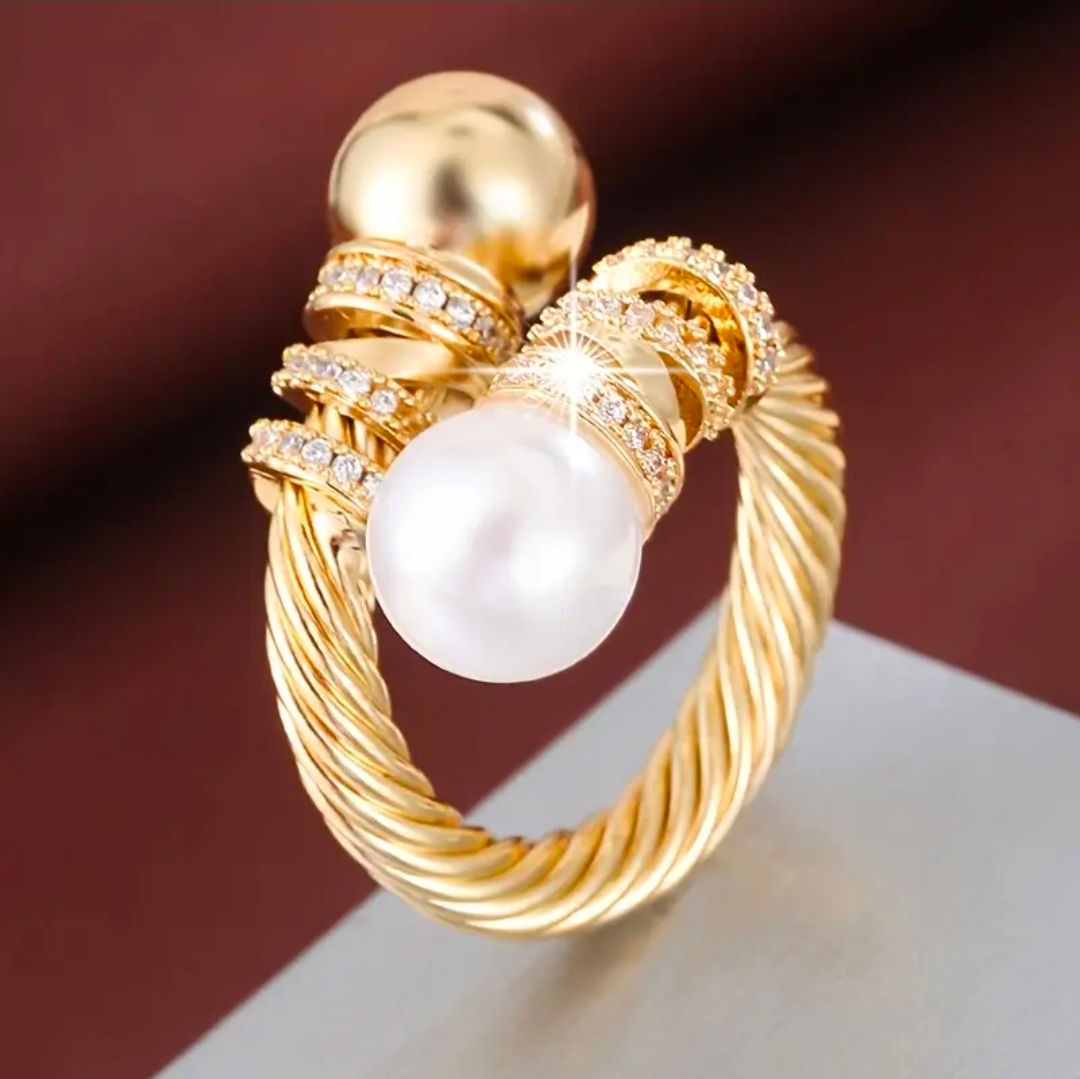Bague torsadée dorée luxueuse, ajustable