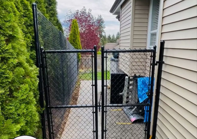 Residential Chain Link Gate
