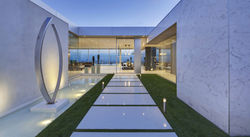 Water-Feature-Sculpture-Marble-Path-Courtyard-Tanager-West-Hollywood-California.