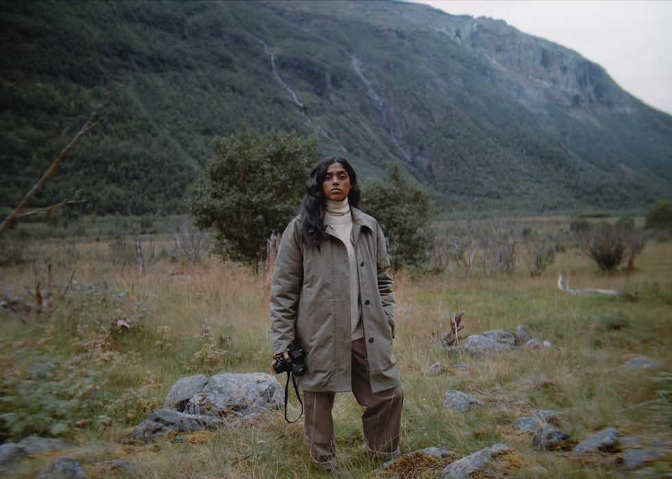 20250929_R-collection_stills_lookbook_72DPI_V2-1