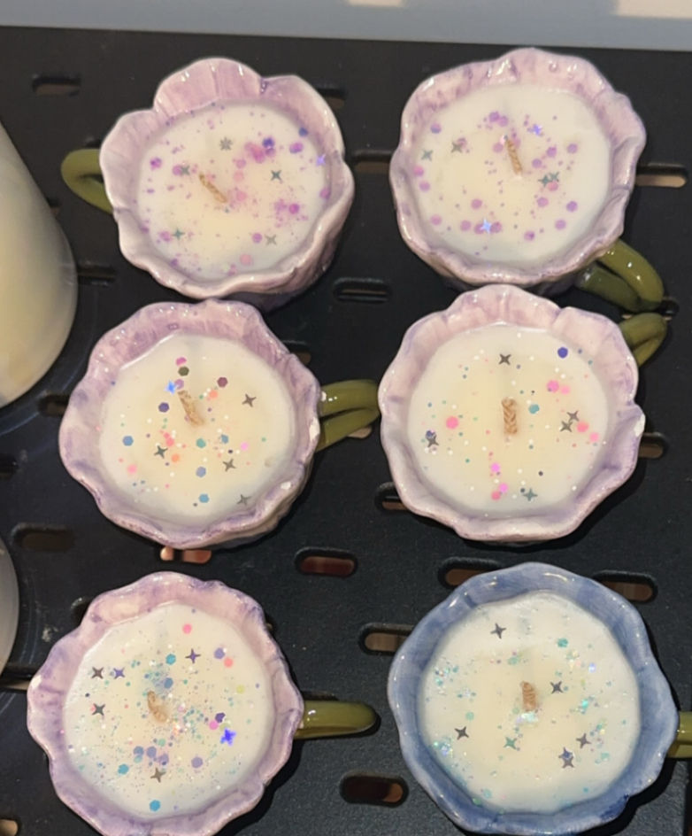 Thumbnail: Flower Tea & Cake Candle