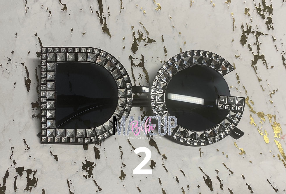 Thumbnail: Oversized Shades