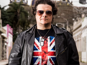Marenna anuncia show de lançamento do novo álbum “No Regrets”