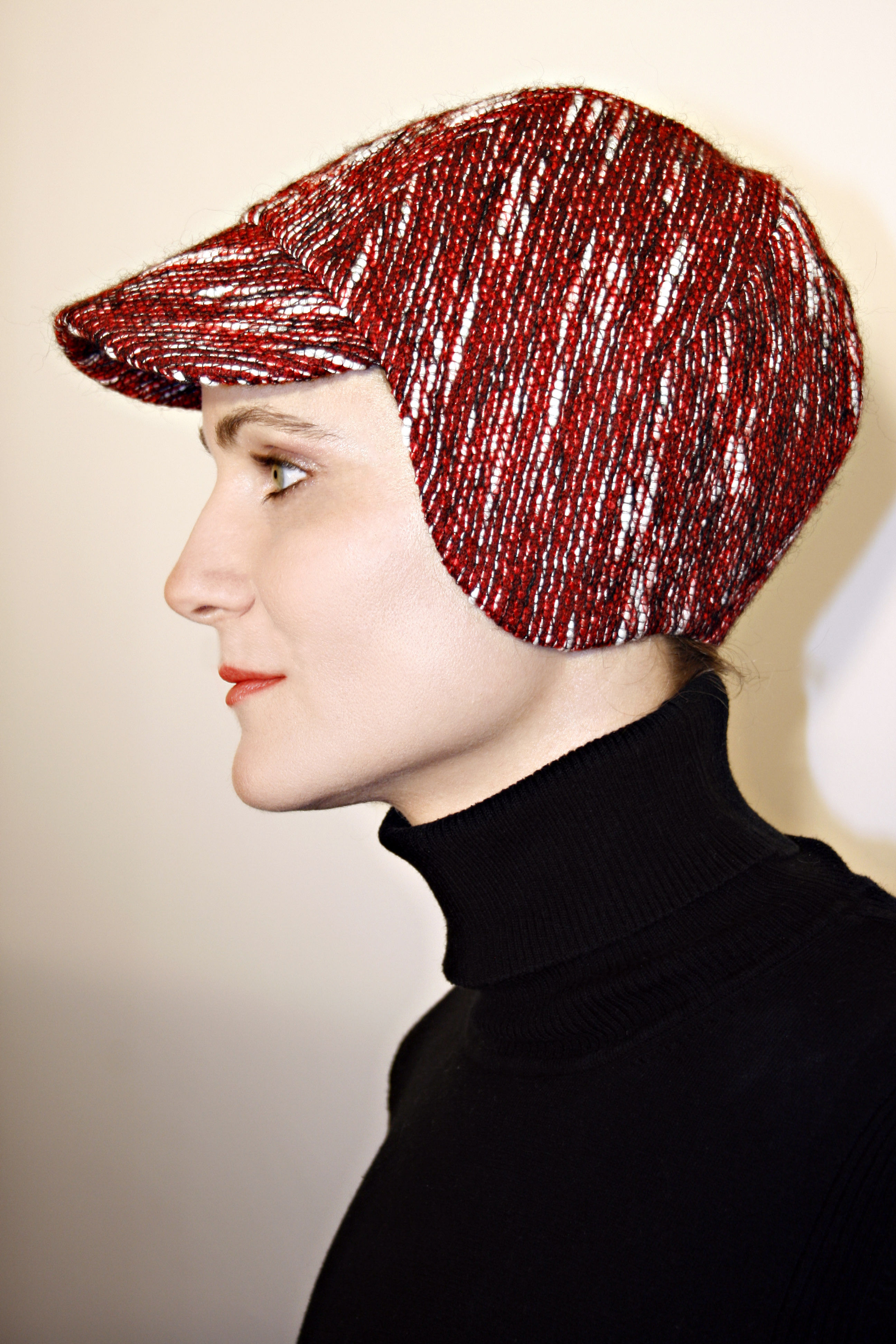rot-cremefarbene Rundkappe