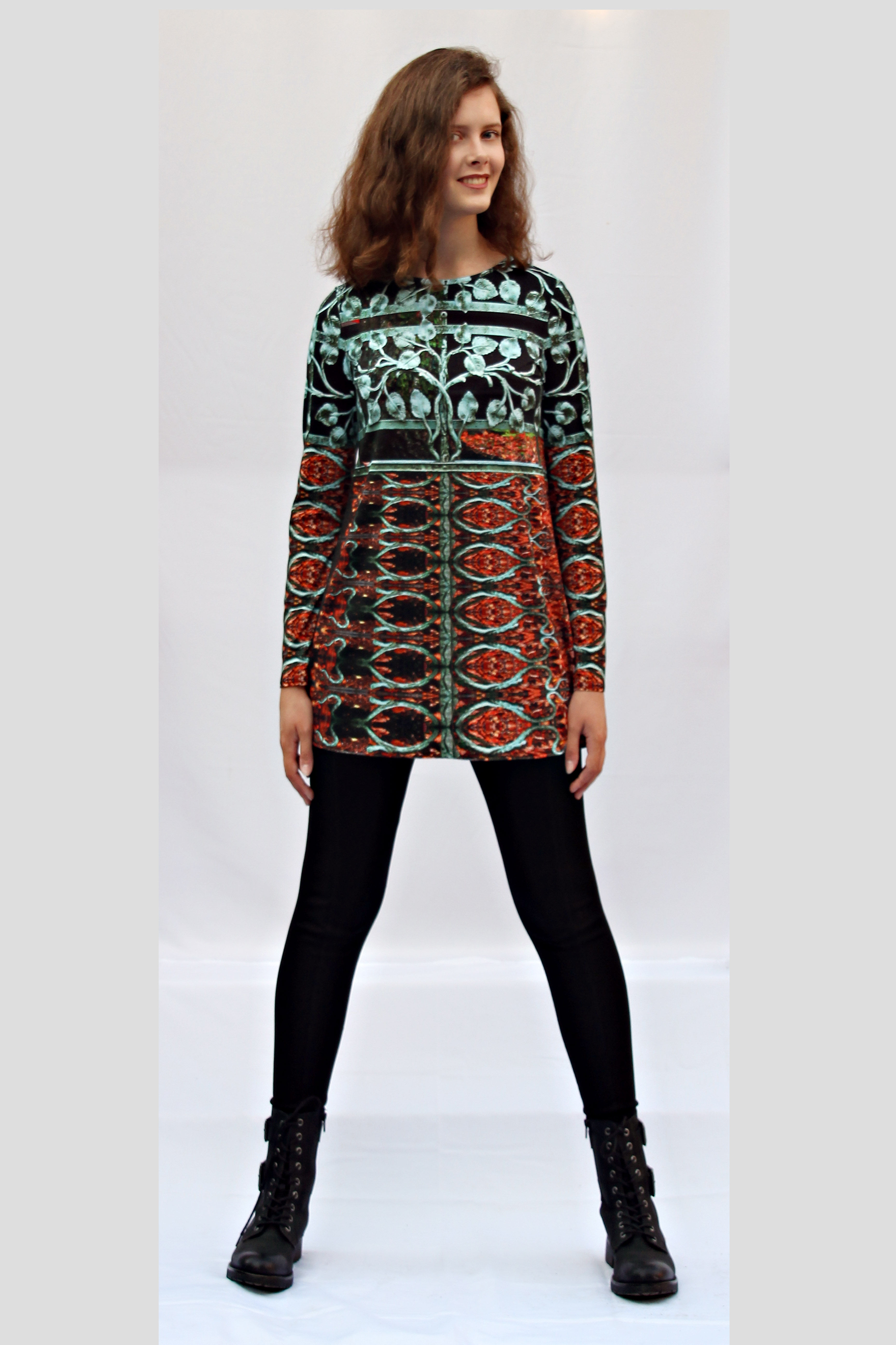 türkis-rostfarbenes Longshirt mit eigenem Stoffdruck AKAELA_88