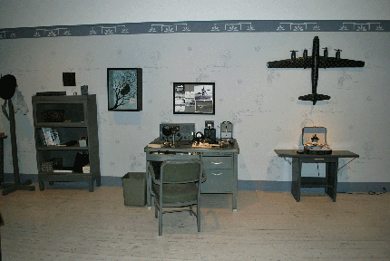 frontroom.gif
