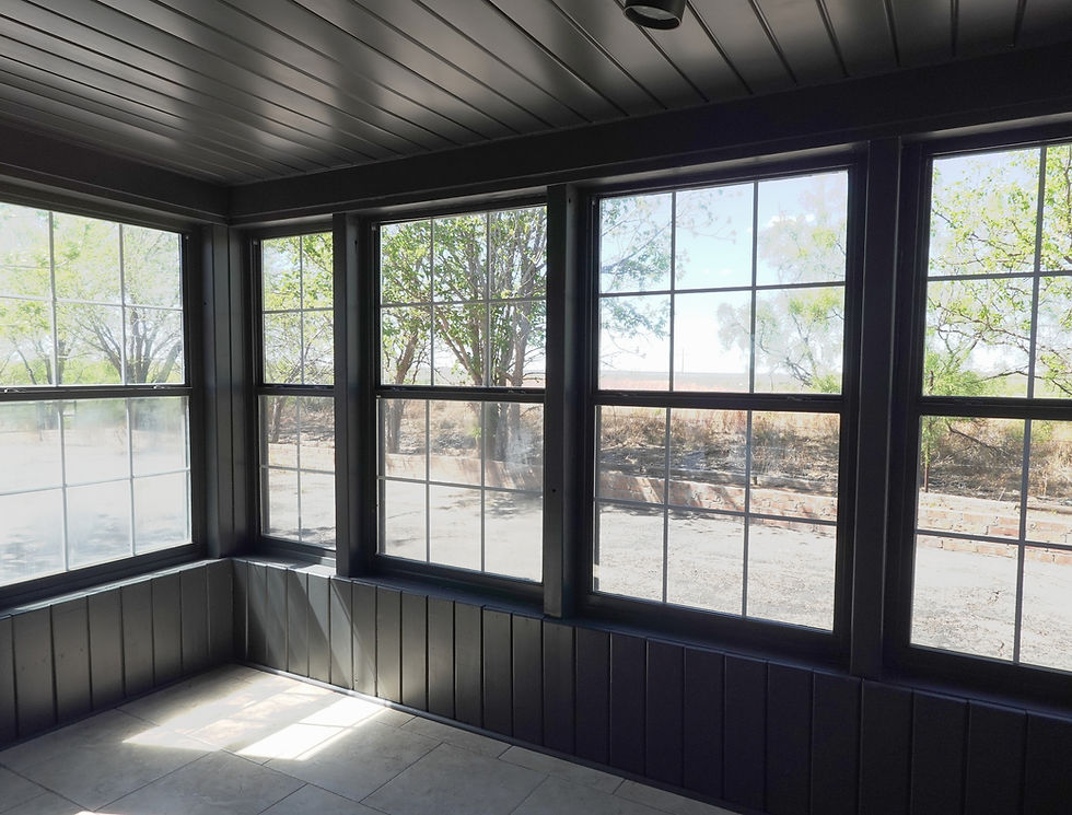 Sunroom 4 (1).jpg