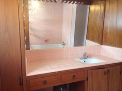 Keith's craftsman bathroom before