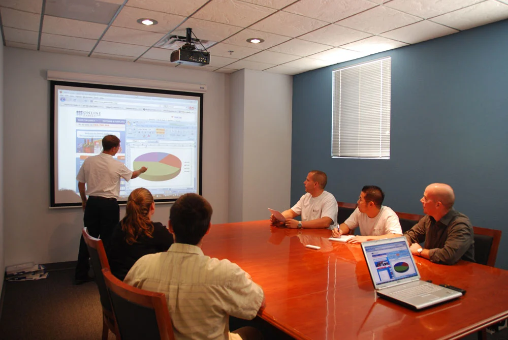 about-online-labels-inc-meeting.webp