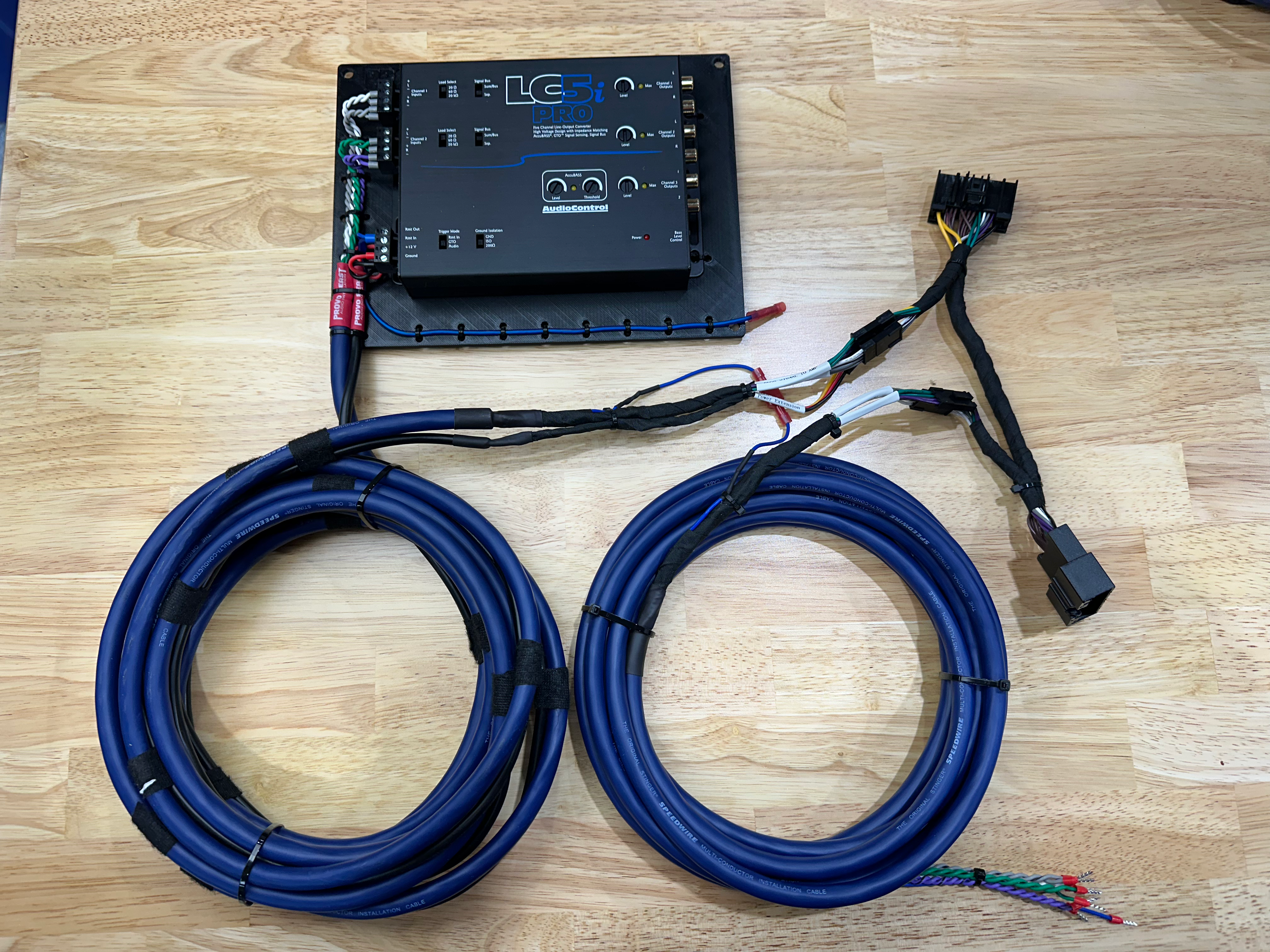 2011 - 2020 Ford Multi-Channel Amplifier(s) T-Harness Kit (for OEM Head Unit)