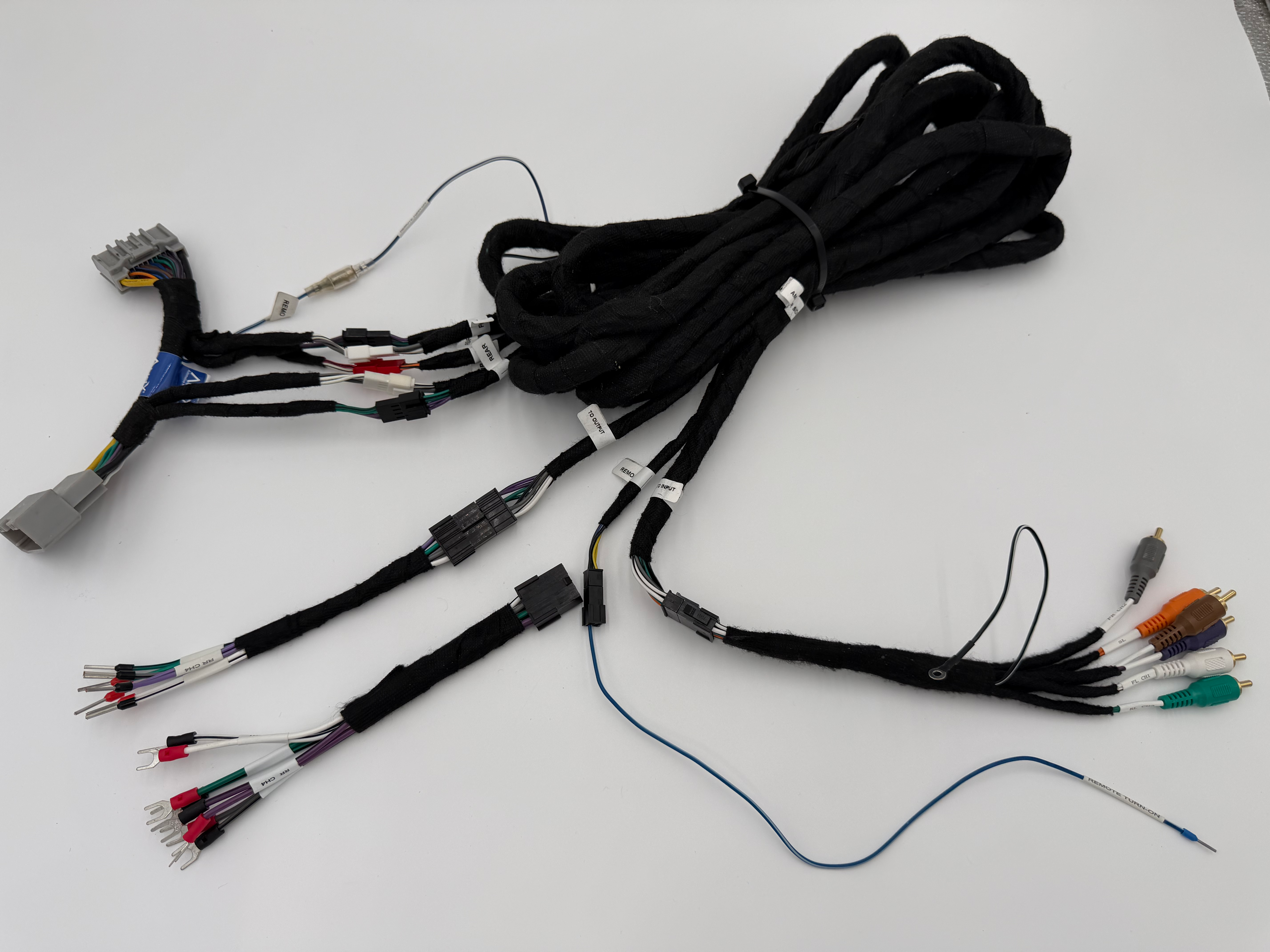 2007-2020 Jeep Universal 17' Multi-Channel Amplifier(s) T-Harness Kit (No LOC)