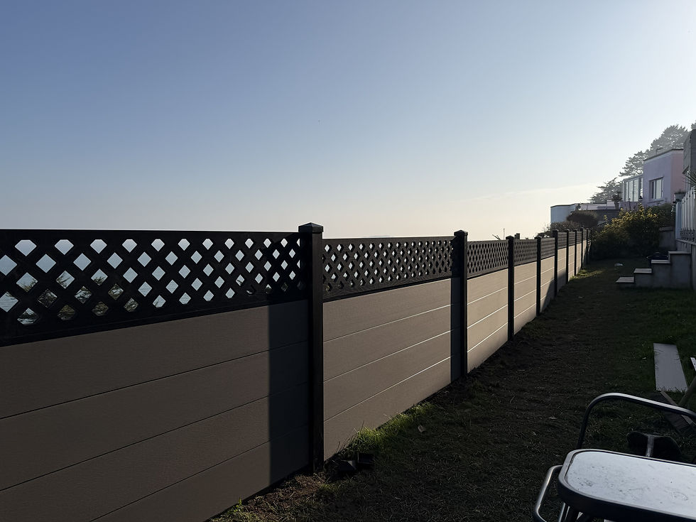 Composite with Diamond Trellis