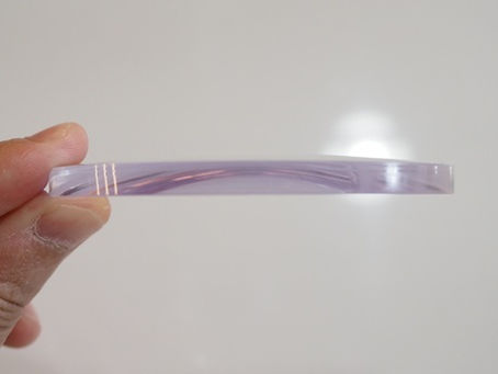 厚みはこれで