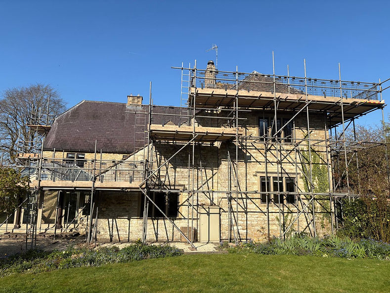 Domestic scaffolding job by A&R Scaffolding in The Cotswolds