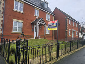 Residential Estate Agent Boards