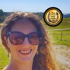 Headshot of Falon Hughes of Crazy Coop Farm & Apiary, instructor at Mountain Readiness Expo.