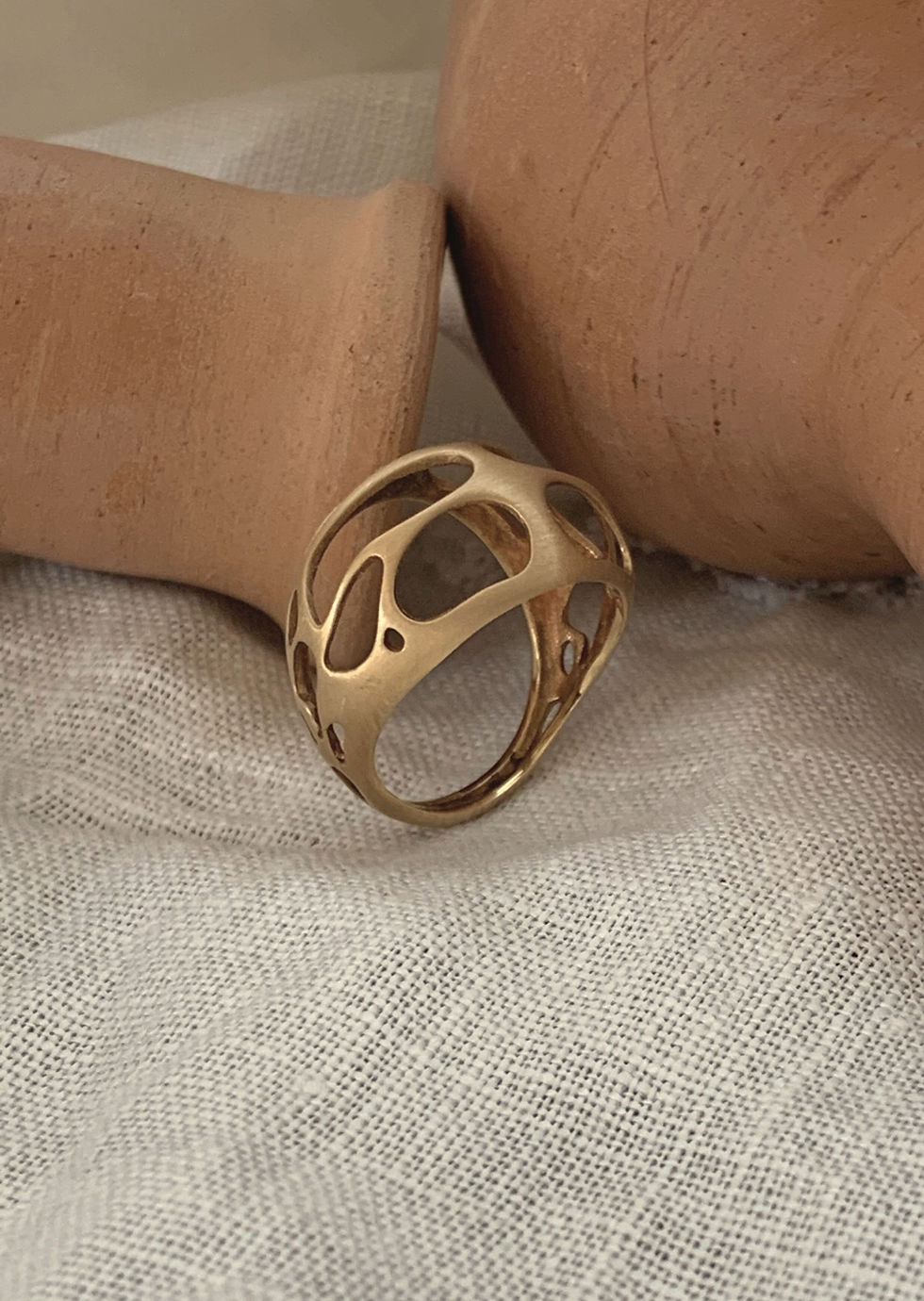 Miniatura: Anel Casa Milà em Ouro 18K