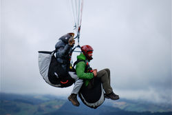 paragliding in colombia