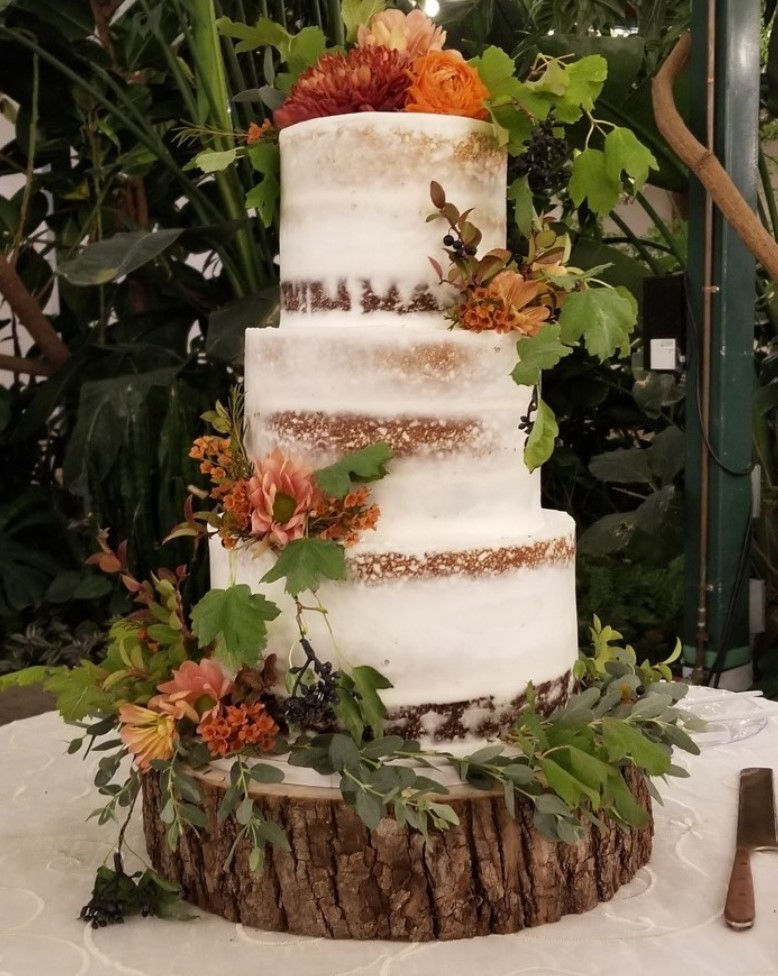 Thumbnail: 3-Tier Semi Iced Cakes