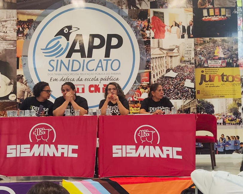 Magistério de Curitiba aprova greve para 8 de abril