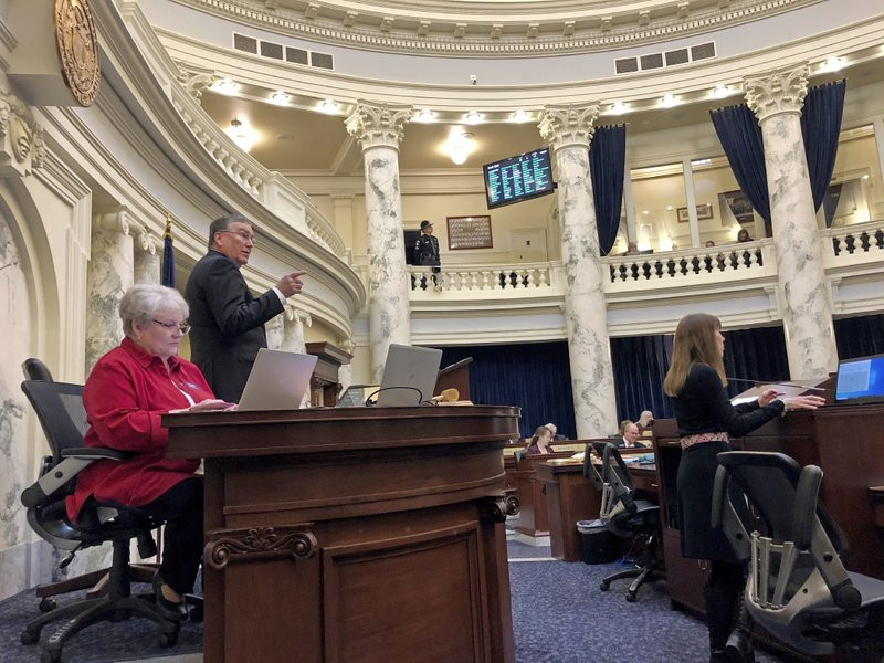 Idaho House ends legislative session amid virus concerns