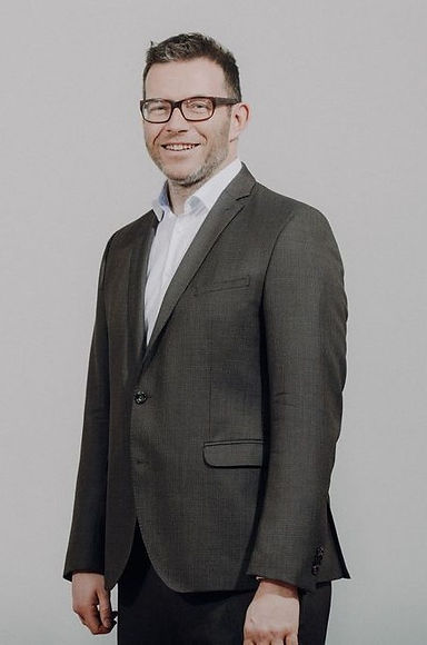 Stefan lachend3.jpeg