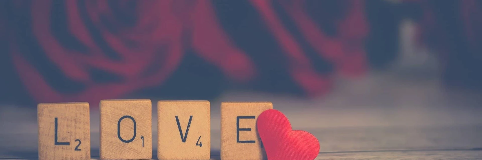 Erayo Jaceyl Oo Romantic Ah Hoyga Mucaashaqiinta Erayo jacayl oo xanuun iyo murugo badan, erayo jaceyl oo aad u qiiro badan, fadlan subscribe dheh si aad ula. erayo jaceyl oo romantic ah hoyga