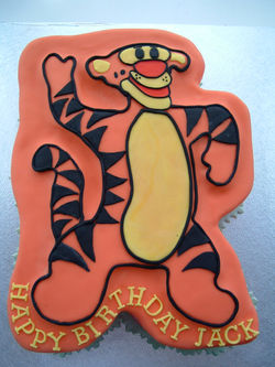 Tigger Birthday Cake