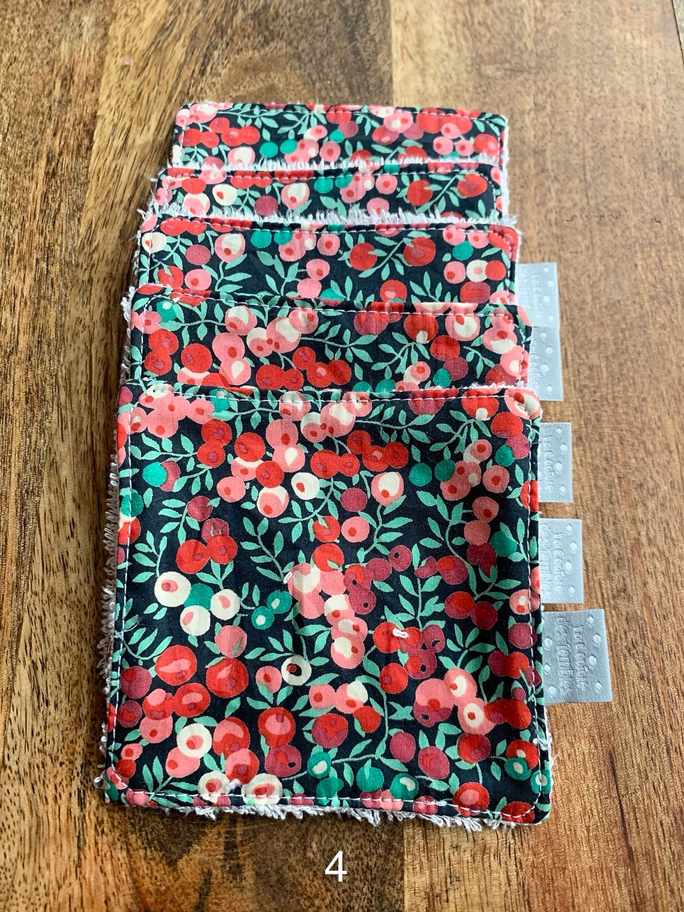 Miniature : Lingettes démaquillantes  variantes de rose(X5) / 12€
