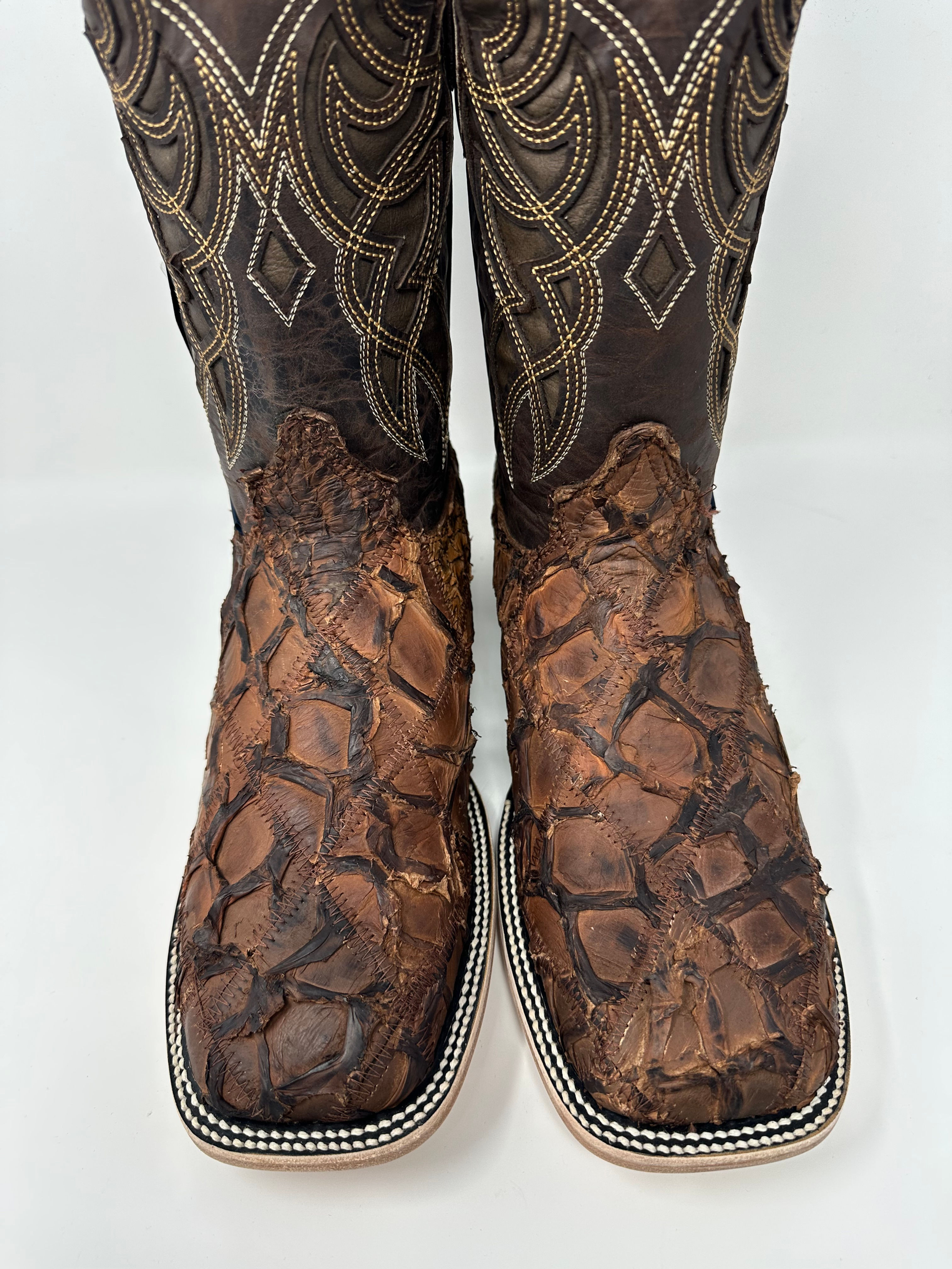 Piraruca Cross Stitch BootsCafe Matte