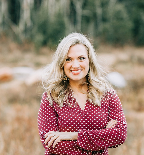 Ashley Conway CEO BeWeird Marketing copywriting service