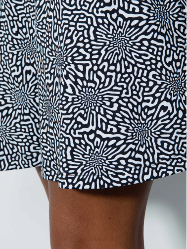 Thumbnail: Daily Sports Kyoto Ladies Skort 45cm Monochrome Black