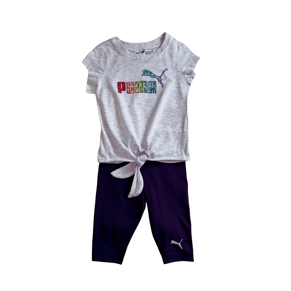 Conjunto Puma bebê com camiseta cinza e bermuda preta. Look esportivo e confortável – Baby Gaia