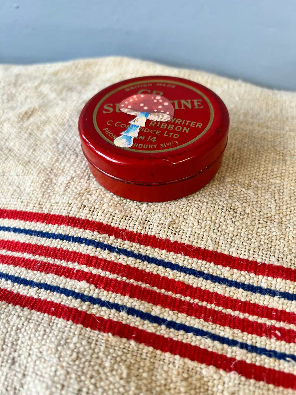 Thumbnail: Bonker*s Clutterbucks Tin Piece