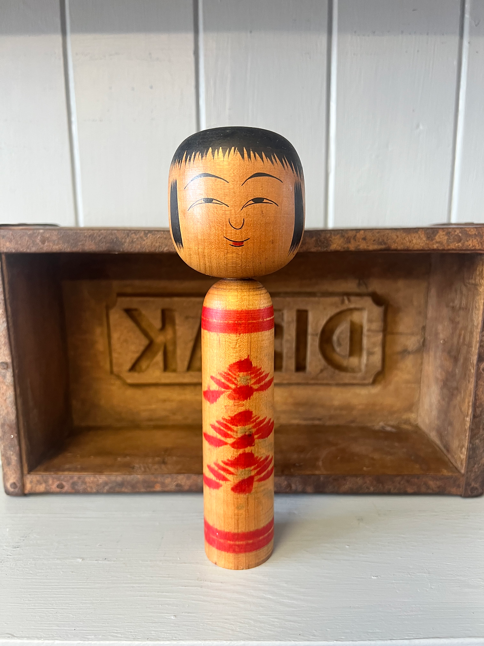 Thumbnail: Small Vintage Japanese Kokeshi Dolls