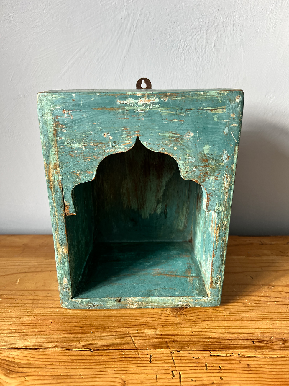 Thumbnail: Rustic Indian Arch Shelf