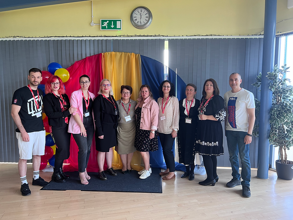 Finalul primului an al Clubului Ro-Stars