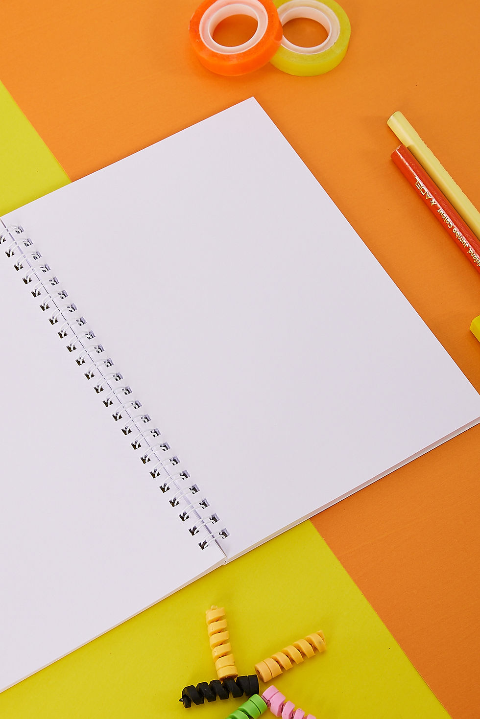 Spiralli defter boş iç sayfalar