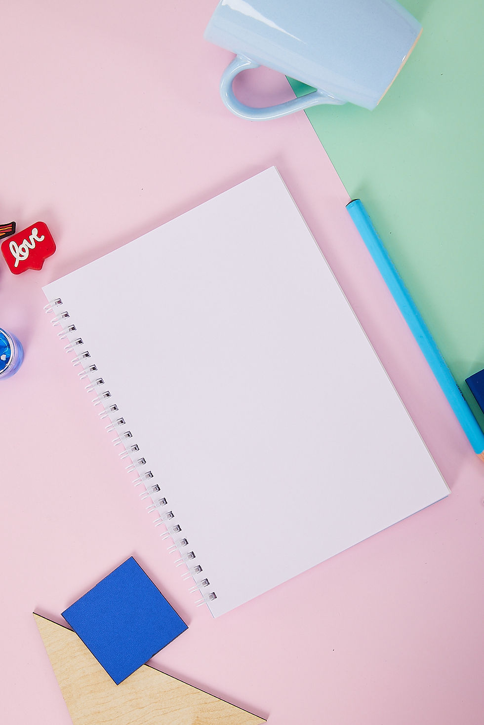 Küçük resim: Çizgisiz Defter, Eskiz defteri