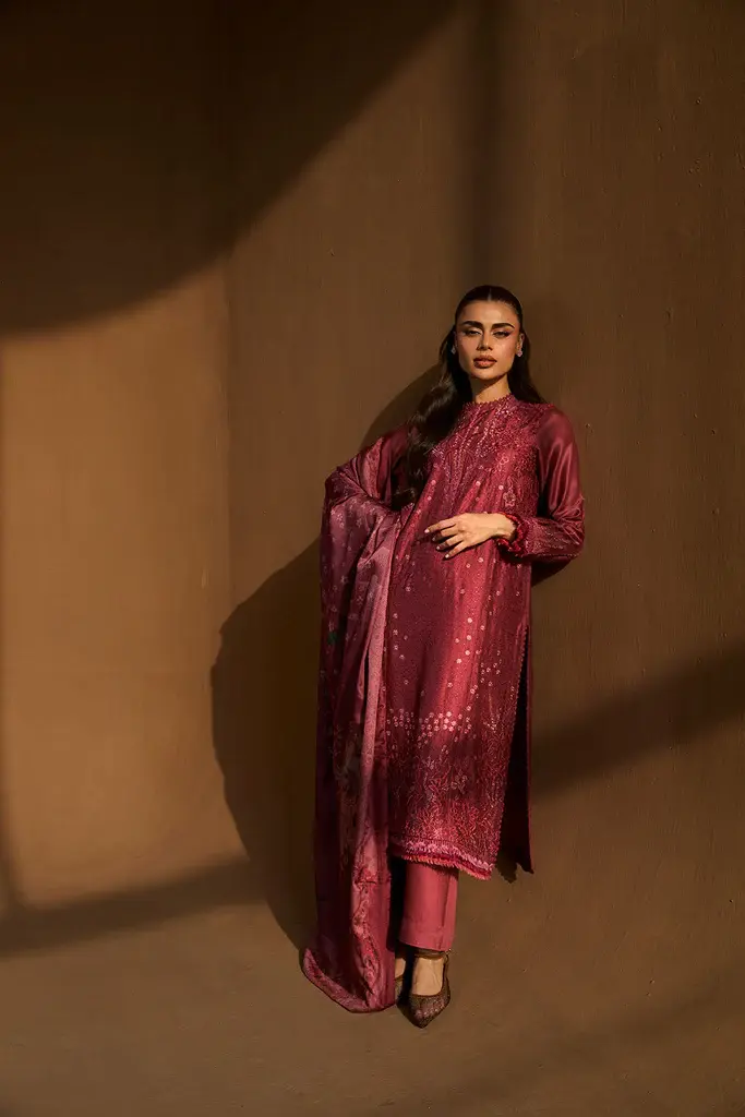 Sobia Nazir Winter Shawl 2025