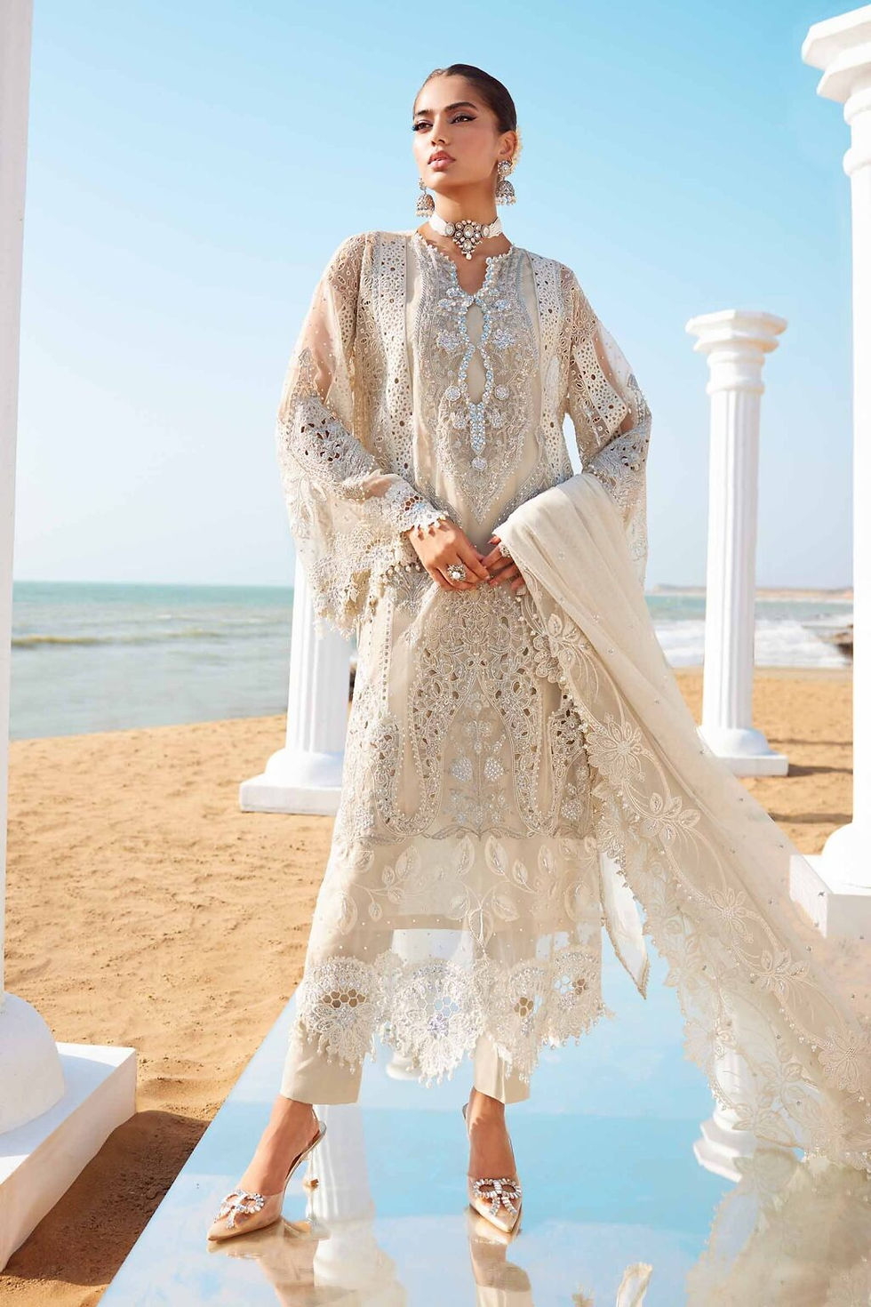 MARIA B Eid Luxury Lawn 2025